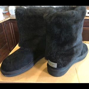 Ugg Patten - Black Size 7 - Brand New, Never Worn